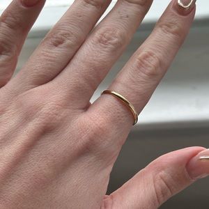 14k Yellow Gold Band, 2mm, Size 8, Made in Italy!